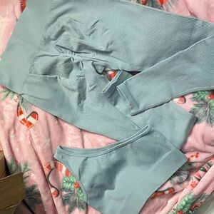 Woman’s light blue work out set
